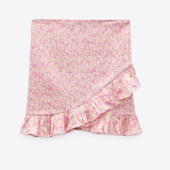 Zara Dresses & Skirts - Zara Pink Floral Print Mini Skirt NWT XS